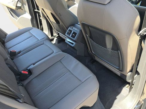Certified 2025 Audi Q5 Premium Plus w/ Premium Plus AWD/4WD image 11