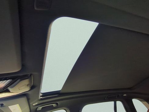 New 2026 BMW X5 sDrive40i RWD image 17
