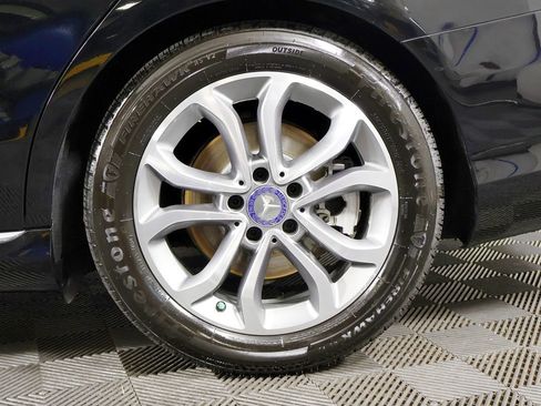 Used 2015 Mercedes-Benz C 300 Sport image 61