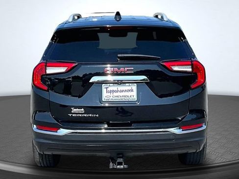 Used 2024 GMC Terrain SLT FWD image 5