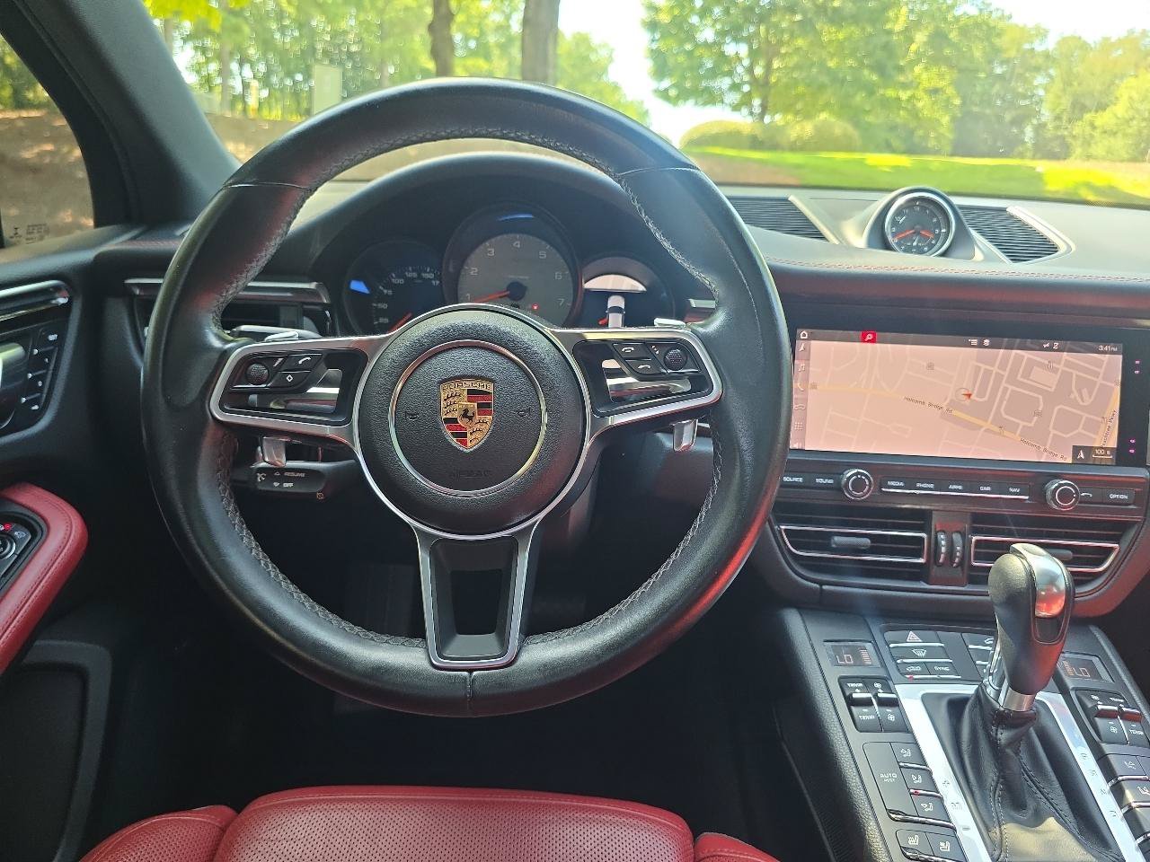 Used 2019 Porsche Macan S w/ Premium Package Plus AWD/4WD image 33