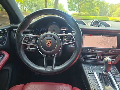 Used 2019 Porsche Macan S AWD/4WD image 33