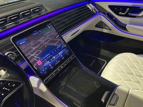 Used 2022 Mercedes-Benz S 580 S 580 image 8