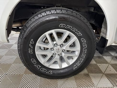 Used 2016 Nissan Frontier SV RWD image 30