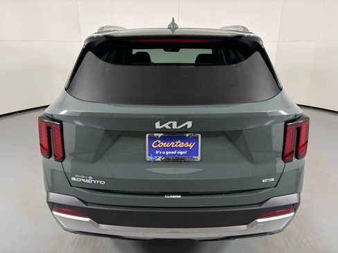 New 2026 Kia Sorento EX image 7