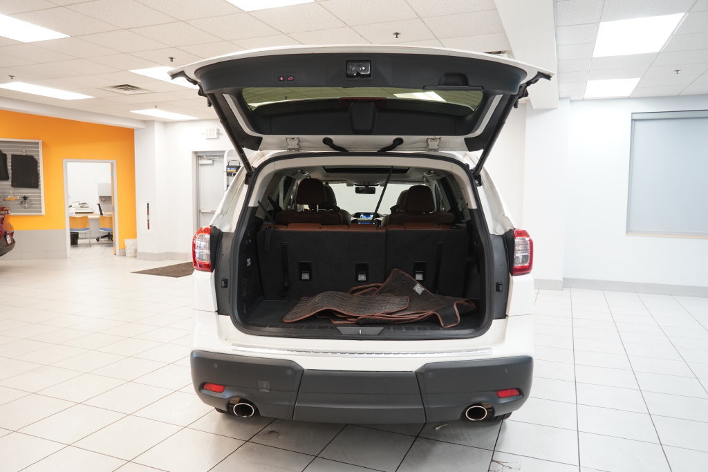 Used 2020 Subaru Ascent Touring AWD/4WD image 10