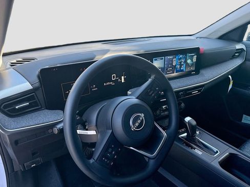 New 2026 Nissan Kicks SV image 2