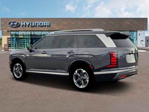 New 2026 Hyundai Palisade Limited FWD image 4