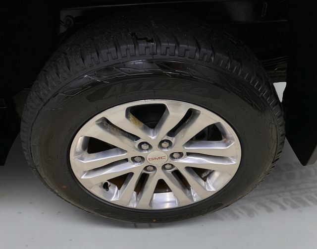 Used 2019 GMC Canyon SLT w/ Driver Alert Package AWD/4WD image 18