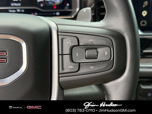 Used 2023 GMC Sierra 1500 SLT AWD/4WD image 30