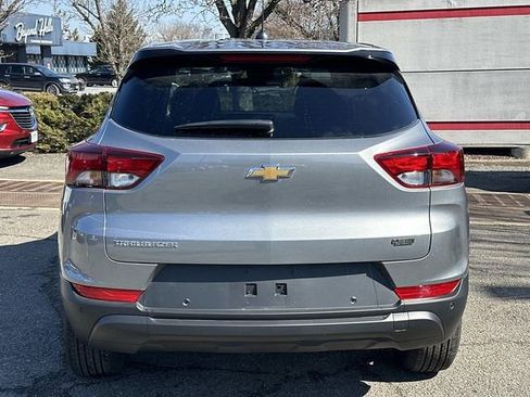 Certified 2026 Chevrolet TrailBlazer LS w/ LS Convenience Package image 3