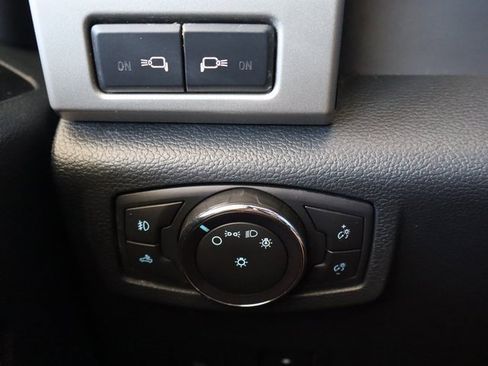 Used 2022 Ford F250 Lariat w/ Black Appearance Package image 29