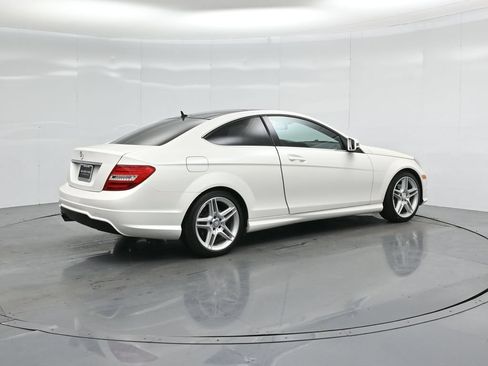 Used 2013 Mercedes-Benz C 250 Coupe image 21