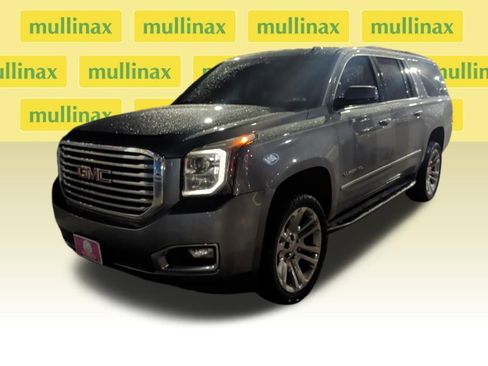 Used 2019 GMC Yukon XL SLT w/ Premium Edition image 2