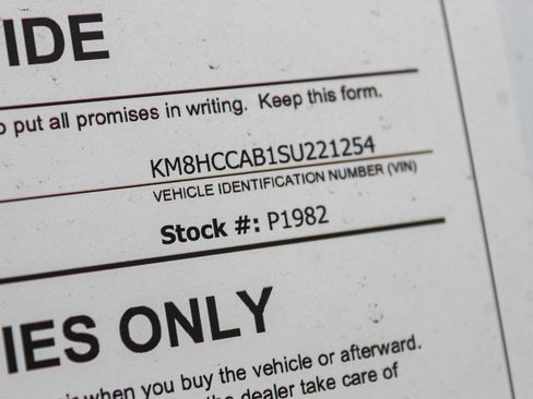 Certified 2025 Hyundai Kona SEL image 28