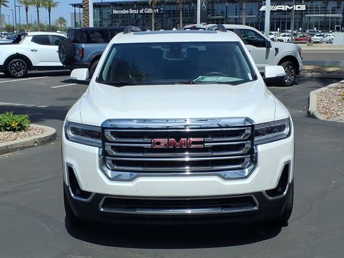 Used 2021 GMC Acadia SLT w/ Preferred Package FWD image 2