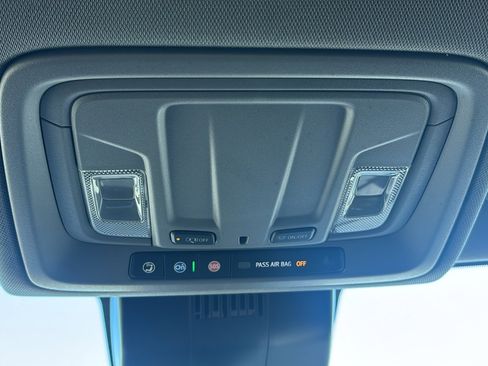 Used 2022 GMC Sierra 1500 Elevation image 20