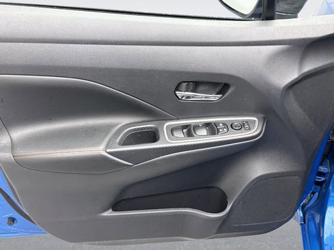 Used 2024 Nissan Versa SR w/ Trunk Package image 9