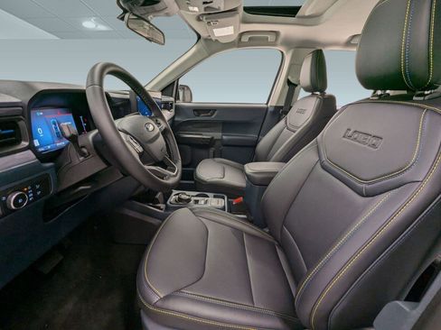 New 2025 Ford Maverick Lobo image 4
