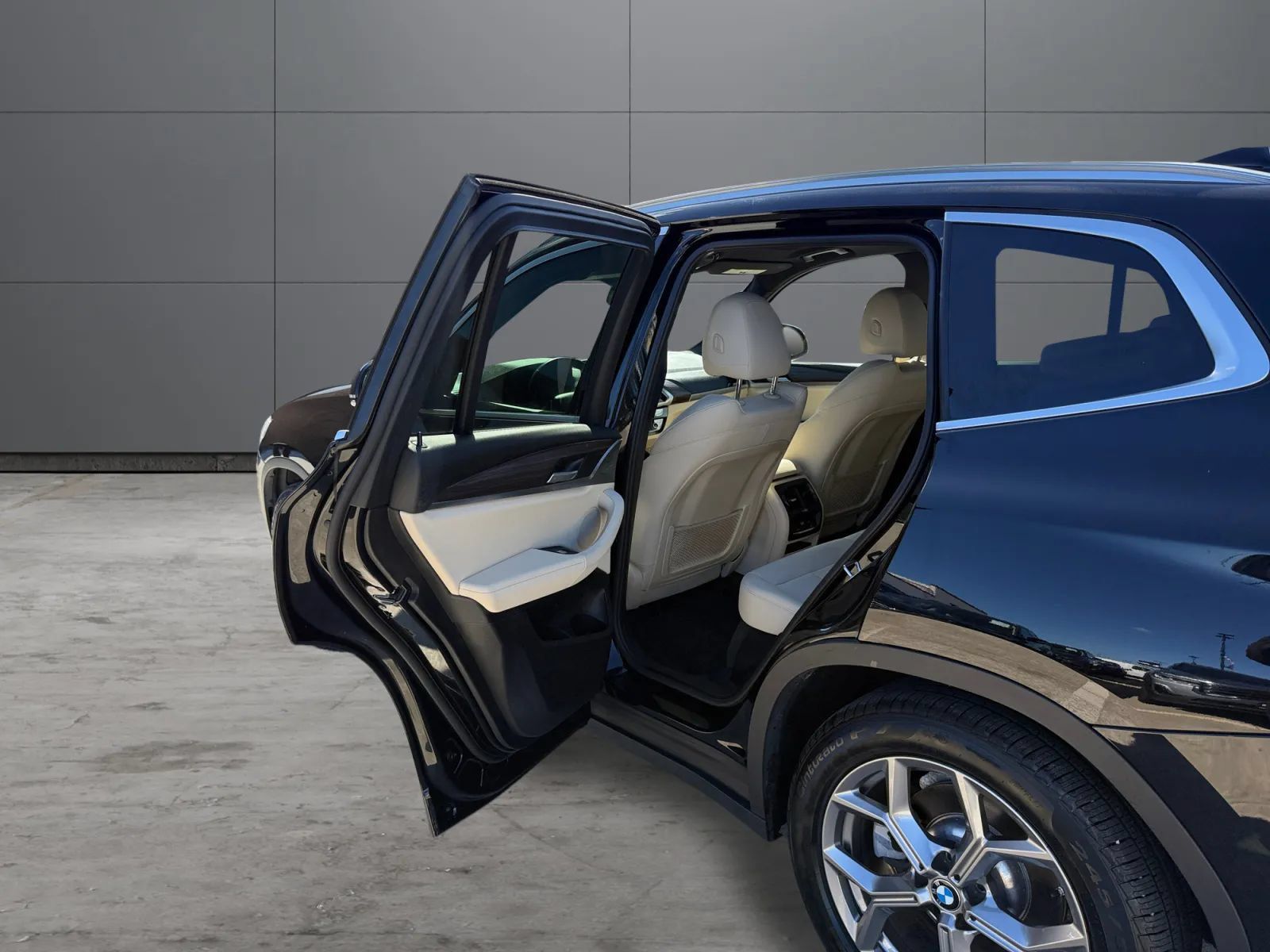 Used 2020 BMW X3 xDrive30i w/ Convenience Package AWD/4WD image 18