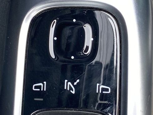 Used 2023 Mercedes-Benz C 300 4MATIC Sedan image 18