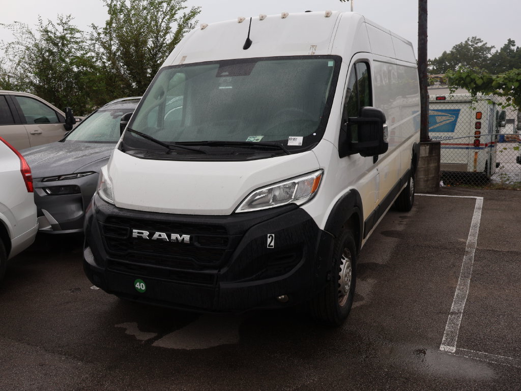Used 2025 RAM ProMaster 2500 w/ Convenience Group FWD image 13