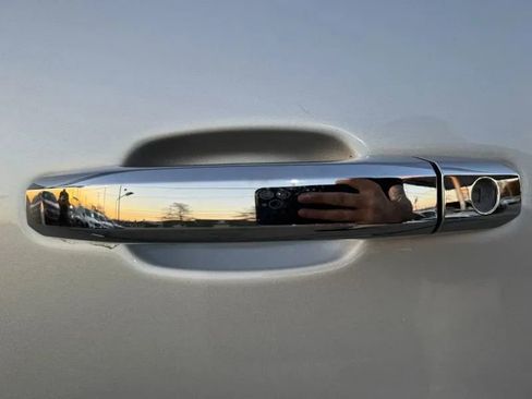 Used 2017 GMC Sierra 1500 SLT image 11