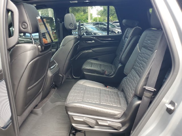 Used 2024 Cadillac Escalade V AWD/4WD image 14
