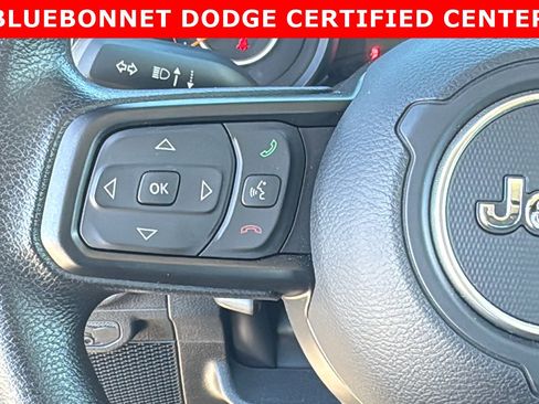 Used 2025 Jeep Wrangler Sport image 21