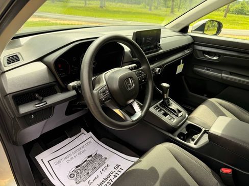 Used 2024 Honda CR-V EX image 13