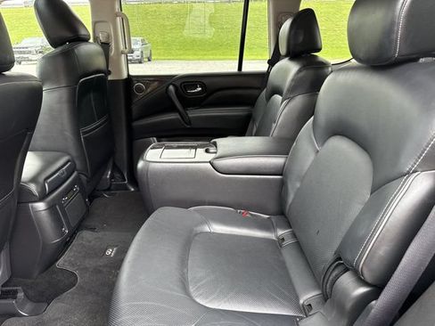 Used 2024 INFINITI QX80 Luxe AWD/4WD image 6