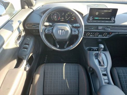 Certified 2025 Honda HR-V Sport image 10