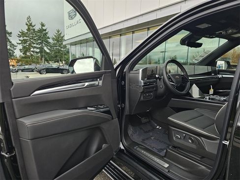 New 2026 Cadillac Escalade ESV Sport image 23