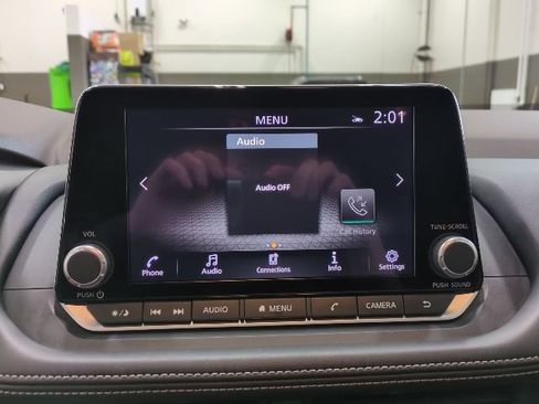 Used 2023 Nissan Rogue SV w/ SV Premium B Package AWD/4WD image 9
