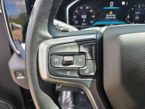 Used 2023 Chevrolet Silverado 1500 LT AWD/4WD image 27