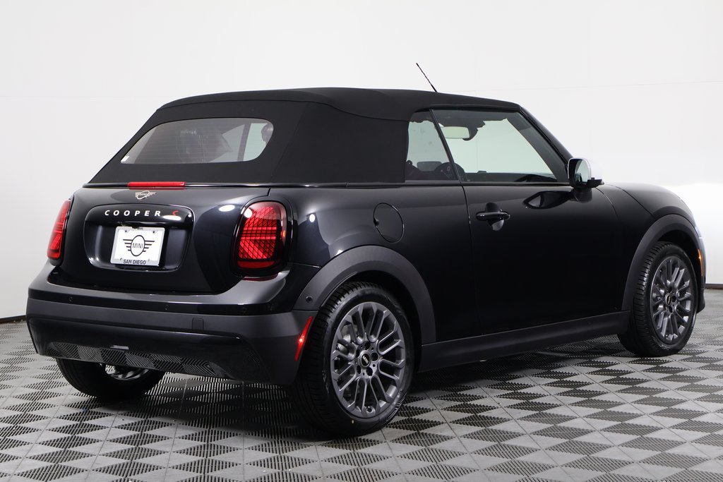 Used 2026 MINI Cooper S FWD image 2