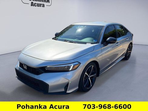 Used 2025 Honda Civic Sport image 3
