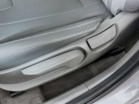 Used 2023 Hyundai Elantra SEL FWD image 20