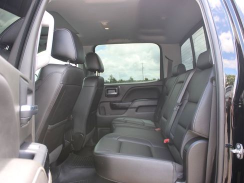 Used 2018 Chevrolet Silverado 1500 LTZ Z71 w/ LTZ Plus Package AWD/4WD image 24