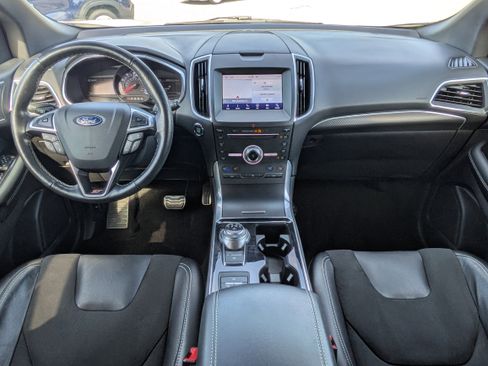 Used 2019 Ford Edge ST w/ Equipment Group 401A image 18