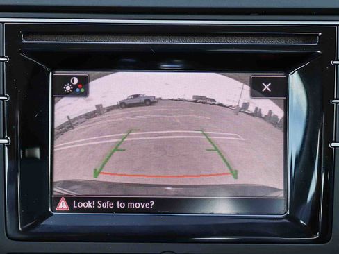 Used 2017 Volkswagen Jetta S FWD image 34