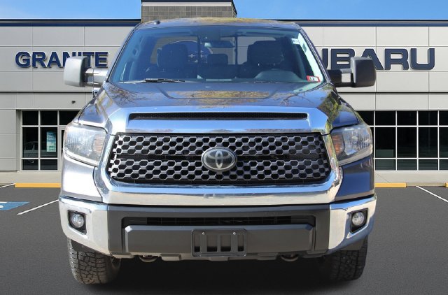 Used 2018 Toyota Tundra SR5 AWD/4WD image 4