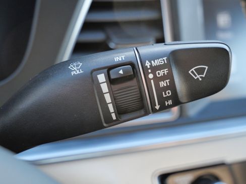 Used 2017 Hyundai Sonata SE w/ Cargo Package image 33