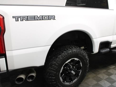 Used 2024 Ford F250 Lariat w/ Lariat Ultimate Package AWD/4WD image 49