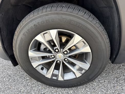 Used 2025 Chevrolet Equinox LT w/ Convenience Package II FWD image 43