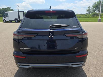 Used 2025 Mitsubishi Outlander AWD