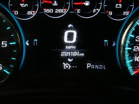 Used 2017 Chevrolet Tahoe Premier image 34