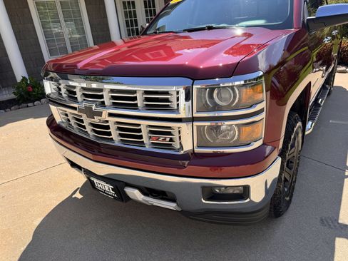 Used 2015 Chevrolet Silverado 1500 LTZ Z71 AWD/4WD image 29