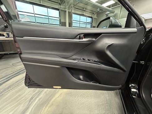 Used 2019 Toyota Camry XSE image 51