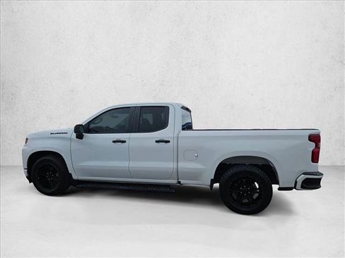 Used 2019 Chevrolet Silverado 1500 Custom image 6